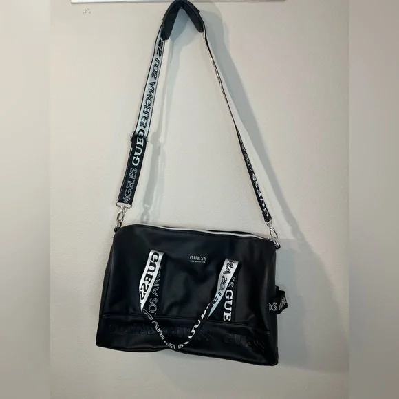 GUESS Black and White Shoulder Bag - Picture 1 of 12
